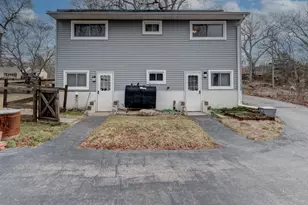 335 Cow Hill Rd, Groton, CT 06355 - Photo 6