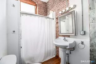 325 Lafayette St, Bridgeport, CT 06604 - Photo 8