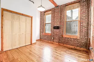 325 Lafayette St, Bridgeport, CT 06604 - Photo 6