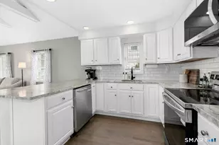 134 Killian Ave, Trumbull, CT 06611 - Photo 6