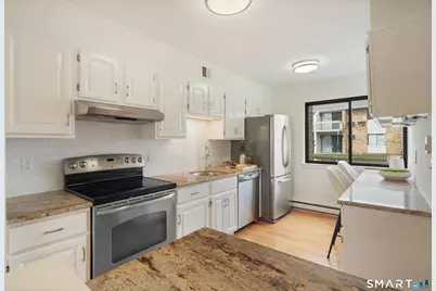 199 Gregory Boulevard #C2, Norwalk, CT 06855 - Photo 12