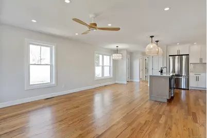 23 Clinton Avenue, Old Saybrook, CT 06475 - Photo 16