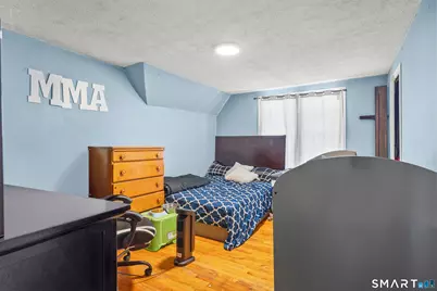 160 Springdale Avenue, Meriden, CT 06451 - Photo 18