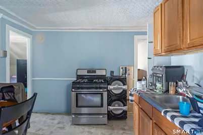 160 Springdale Avenue, Meriden, CT 06451 - Photo 14