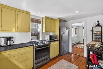 490 Quinnipiac Avenue, New Haven, CT 06513 - Photo 2