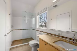 17 Seabreeze Pl, Norwalk, CT 06854 - Photo 20