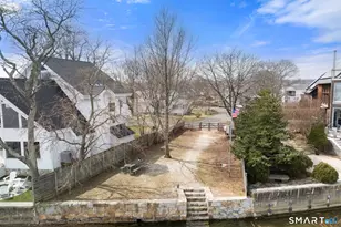 17 Seabreeze Pl, Norwalk, CT 06854 - Photo 28