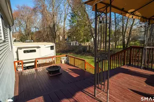 37 Autumn Ln, East Hartford, CT 06108 - Photo 8