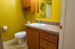 37 Autumn Ln, East Hartford, CT 06108 - Photo 34