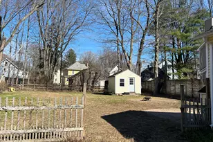 14-16 Crown St, Plainville, CT 06062 - Photo 16