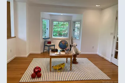 91 Raymond Street, Darien, CT 06820 - Photo 8