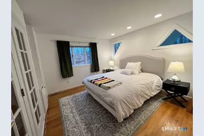 91 Raymond Street, Darien, CT 06820 - Photo 32