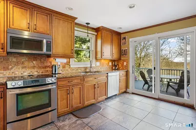 97 Coram Road, Shelton, CT 06484 - Photo 10