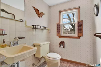 17 Kingsland Avenue, Wallingford, CT 06492 - Photo 38