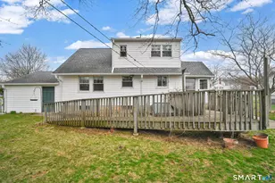 17 Kingsland Ave, Wallingford, CT 06492 - Photo 6