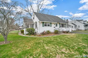 17 Kingsland Ave, Wallingford, CT 06492 - Photo 4