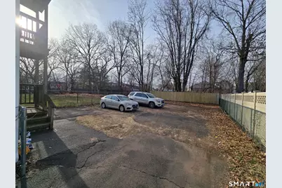 24 Watson Street, New Haven, CT 06511 - Photo 2