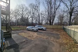 24 Watson St, New Haven, CT 06511 - Photo 2