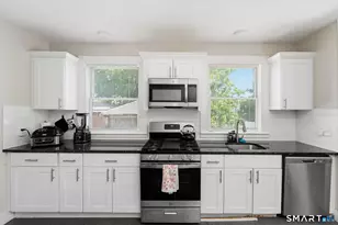 163 Willetts Ave, New London, CT 06320 - Photo 18