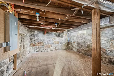 163 Willetts Avenue, New London, CT 06320 - Photo 34