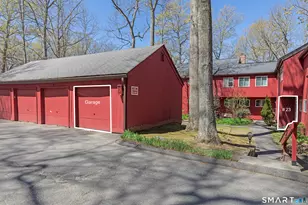 23 Lower Cmns, Woodbury, CT 06798 - Photo 2