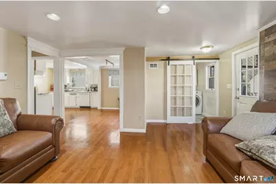 26 Saint Augustine Street #Room 1, West Hartford, CT 06110 - Photo 14