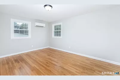 14 Bridgeport Avenue, Bristol, CT 06010 - Photo 16