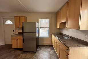 162 Norwich Ave, Norwich, CT 06360 - Photo 2