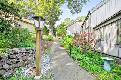 401 Heritage Village #B, Southbury, CT 06488 - Photo 2