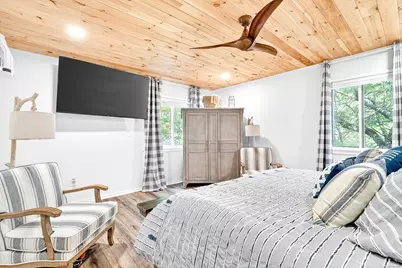 401 Heritage Village #B, Southbury, CT 06488 - Photo 4