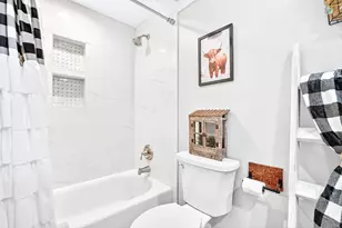 401 Heritage Vlg, Southbury, CT 06488 - Photo 10