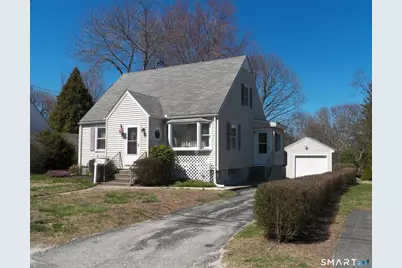 60 Rockledge Drive, Waterbury, CT 06706 - Photo 2