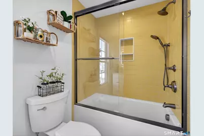 22 Park Drive, Waterford, CT 06385 - Photo 24