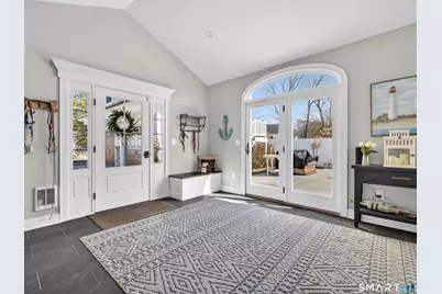 22 Park Drive, Waterford, CT 06385 - Photo 6