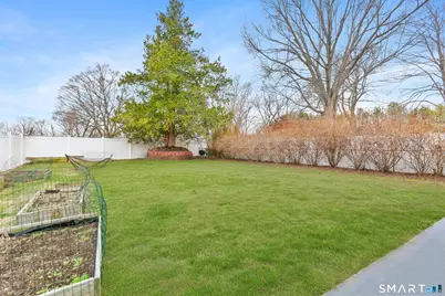 107 Strawberry Hill Avenue, Norwalk, CT 06851 - Photo 16