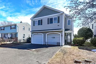 12 Landin St, Woodbridge, CT 06525 - Photo 2