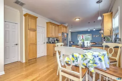 12 Landin Street #B, Woodbridge, CT 06525 - Photo 6