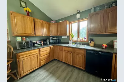 10 Texas Heights Road, Plainfield, CT 06374 - Photo 6