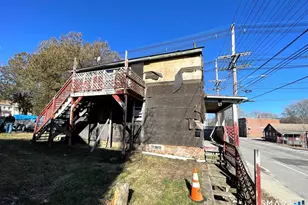 540 N Main St, Norwich, CT 06360 - Photo 16