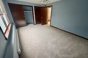 302 Boston Post Rd, Waterford, CT 06385 - Photo 8