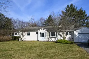 11 Highland Park Dr, Danbury, CT 06811 - Photo 2