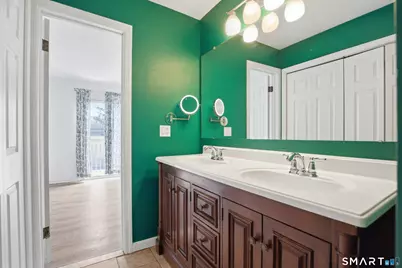 93 Park Avenue #1806, Danbury, CT 06810 - Photo 18