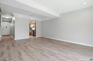 93 Park Ave, Danbury, CT 06810 - Photo 8