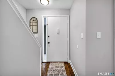 13 McKenna Drive, Middletown, CT 06457 - Photo 2