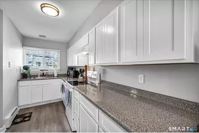 13 McKenna Drive, Middletown, CT 06457 - Photo 6