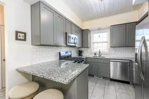 77 Morgan Ave, East Haven, CT 06512 - Photo 20