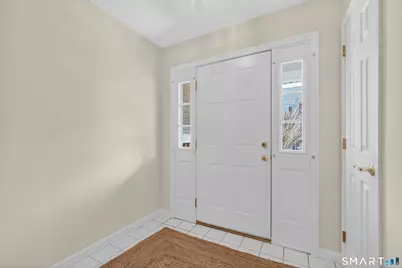 1502 Pinnacle Way #1502, Danbury, CT 06811 - Photo 4