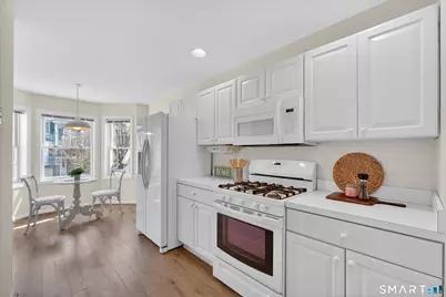 1502 Pinnacle Way #1502, Danbury, CT 06811 - Photo 12