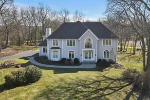 80 Aspen Dr, Glastonbury, CT 06073 - Photo 1