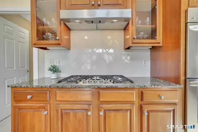 80 Aspen Drive, Glastonbury, CT 06073 - Photo 8